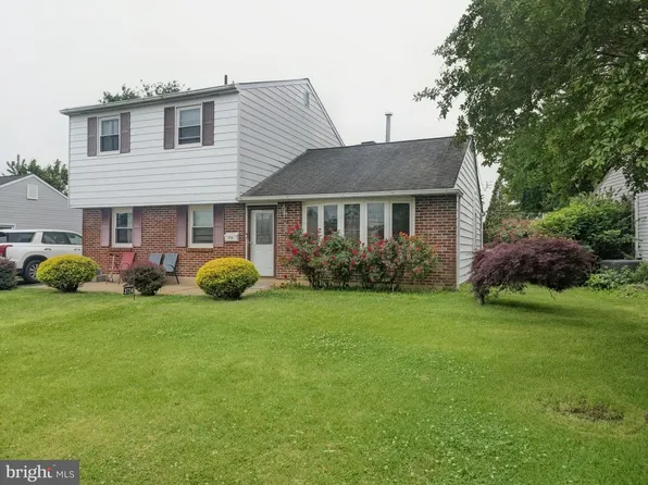 3724 Devonshire Pl, Bensalem, PA 19020