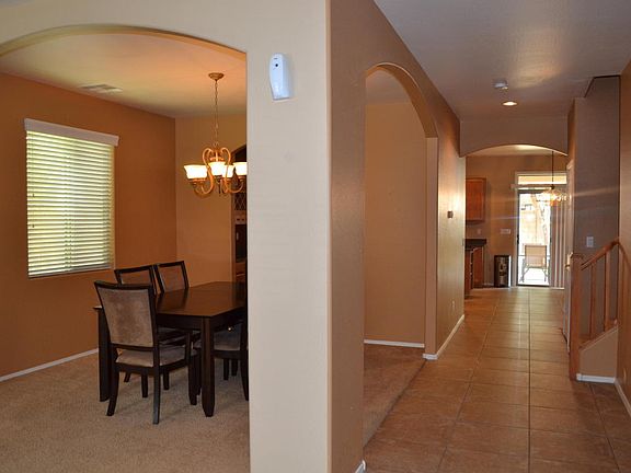 3rd image of 43496 W Knauss Dr