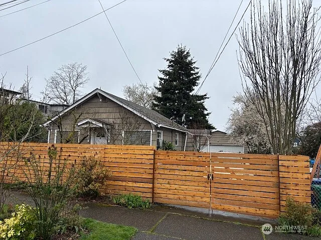 3847 19th Avenue SW photo 1