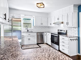 704 Redwood Cir, Columbia, TN 38401