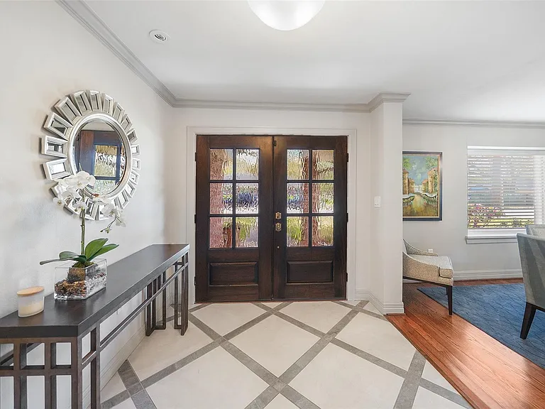 5058 Yarwell Dr — Photo 4
