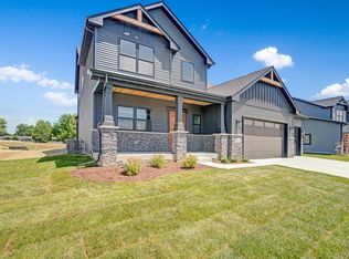 1660 Forest Ridge Dr, Valparaiso, IN 46385