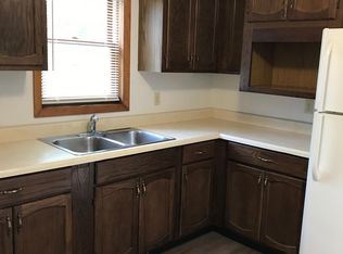 215 E Bennett Ave APT B, Mount Pleasant, MI 48858