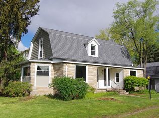 1760 W Drahner Rd, Oxford, MI 48371