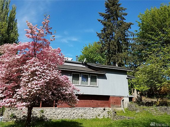 2nd image of 535 17th Ave SE