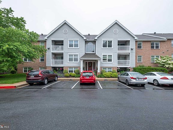 3rd image of 5 Rumford Dr Unit 304