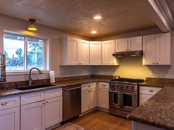 5th image of 9337 SW Willard Rd