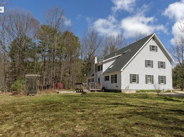 34 Middle Ridge Road, Bridgton, ME 04009