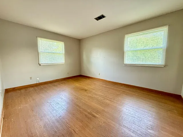 1071 W Main St #1071 — Photo 5