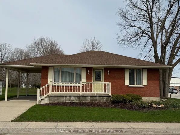 116 Duke St, Huron East, ON N0K 1W0