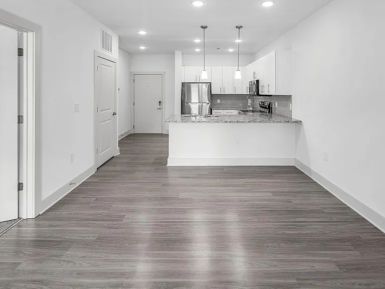 The Vandy Apartments — Photo 23