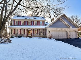 420 Columbine Ln, West Chicago, IL 60185