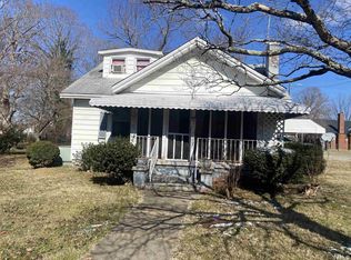 707 Staley St, Burlington, NC 27217