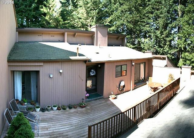 1st image of 13405 NE Regents Dr