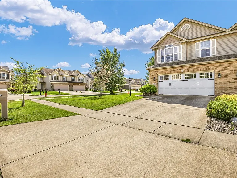 2321 Blanche Ln — Photo 29
