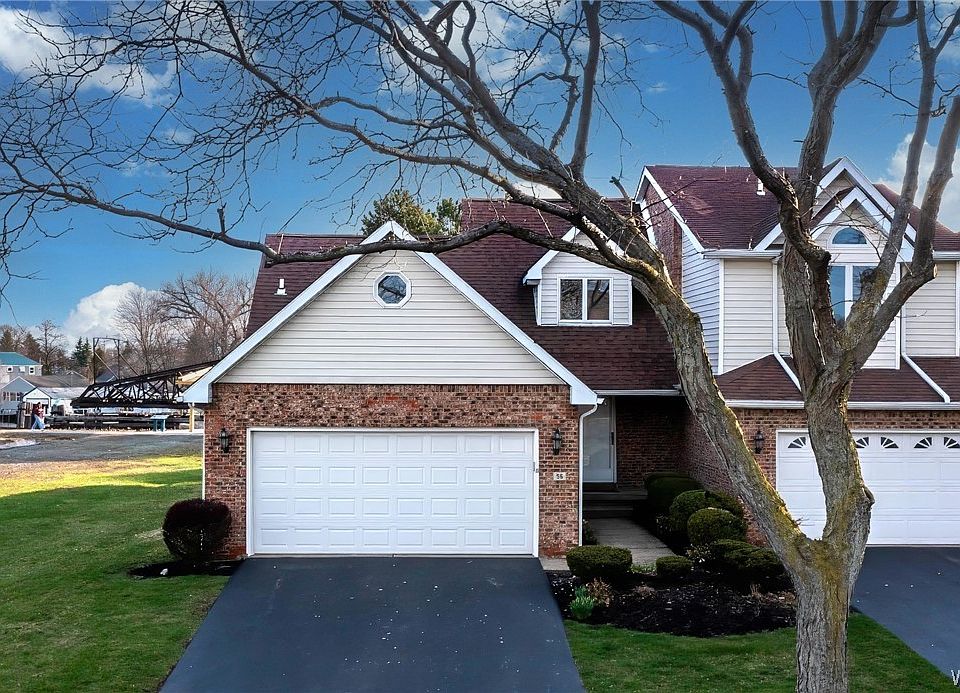 1st image of 56 Niagara Shore Dr #56