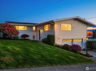 814 Dayton St, Edmonds, WA 98020