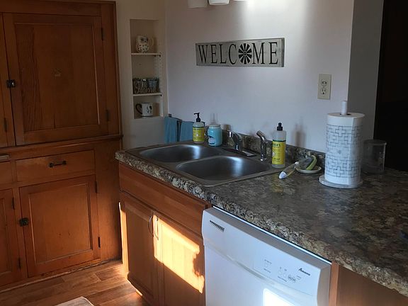 4th image of 4477 N Bartlett Ave