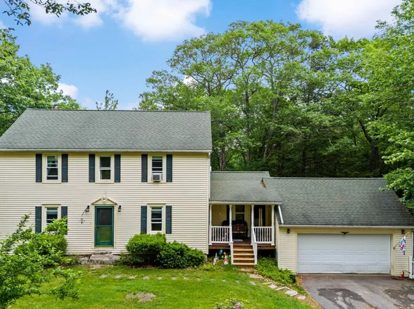 48 East Pasture Road, Berwick, ME 03901