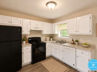 512 E Harden St #H, Graham, NC 27253
