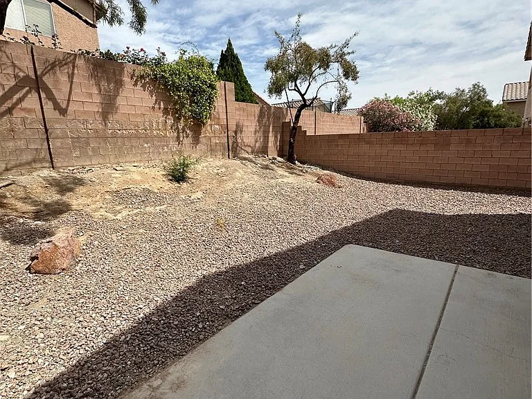 11056 Piedmont Valley Ave — Photo 29