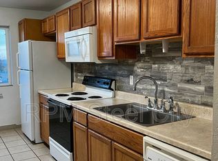 1719 Oakshire Ln #D, Pueblo, CO 81001