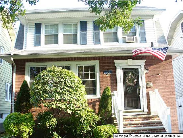 1st image of 224 Morrison Ave