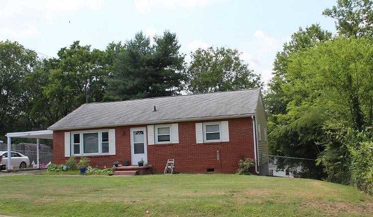 1st image of 3425 Vaughn St