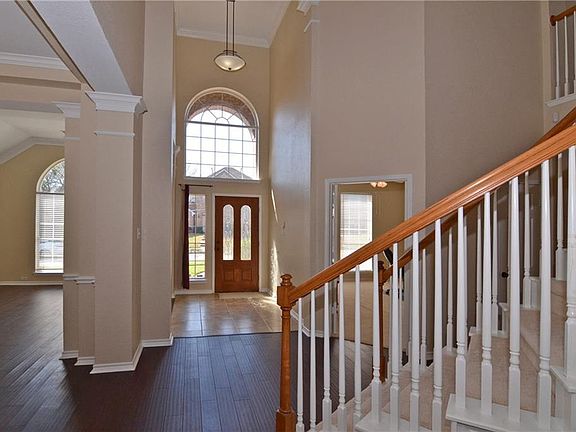 2nd image of 1513 Falmouth Dr