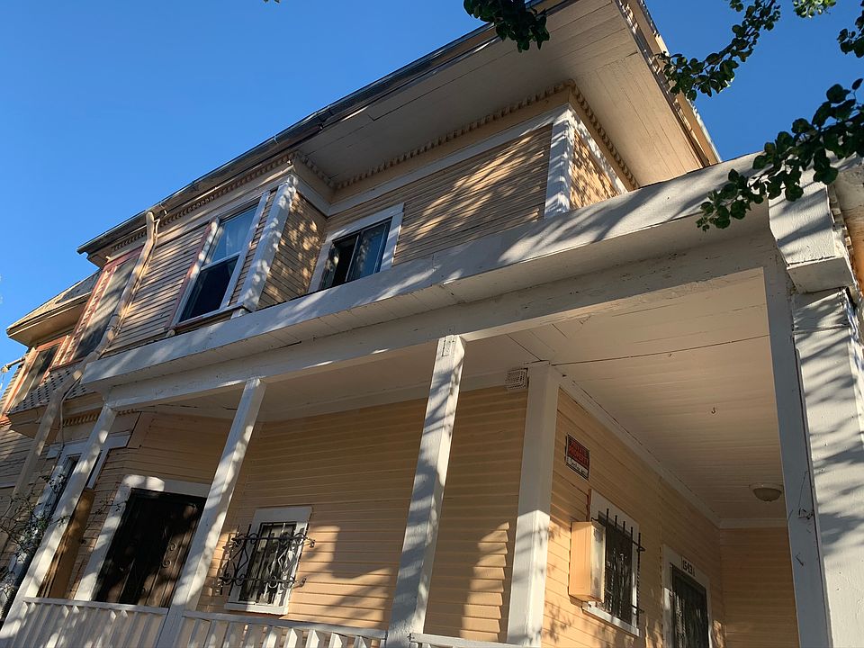 1st image of 1543 W 11th St