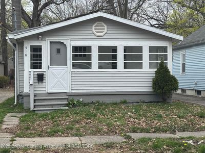 518 Regent St, Lansing, MI, 48912