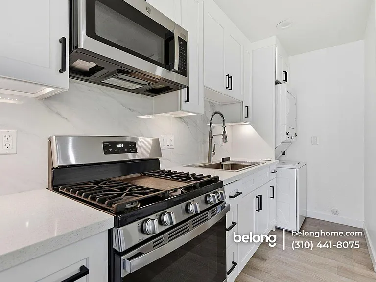 314 S Santa Anita Ave — Photo 8