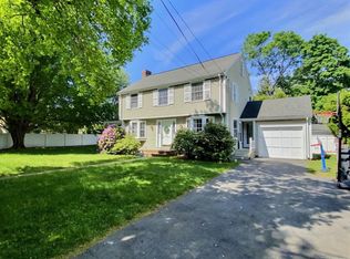 79 Woodlawn Ave, Needham, MA 02492