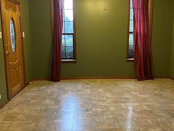 2nd image of 97 Clara Ln