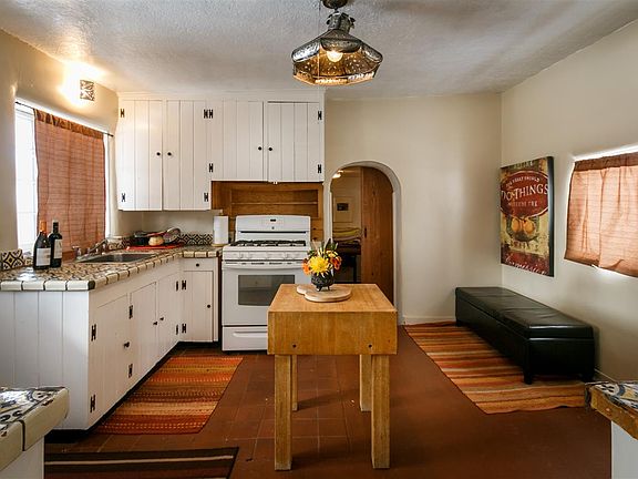 5th image of 631 Old Santa Fe Trl Suite 2