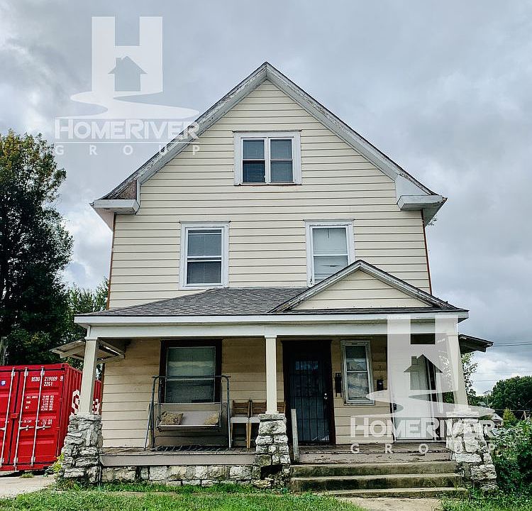 1st image of 745 Tauromee Ave #0