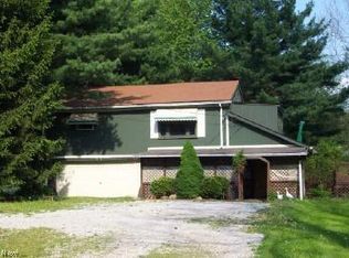 8122 Fohl Rd SW, Navarre, OH 44662