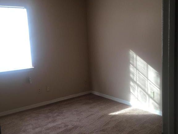 5th image of 12171 Prudie St