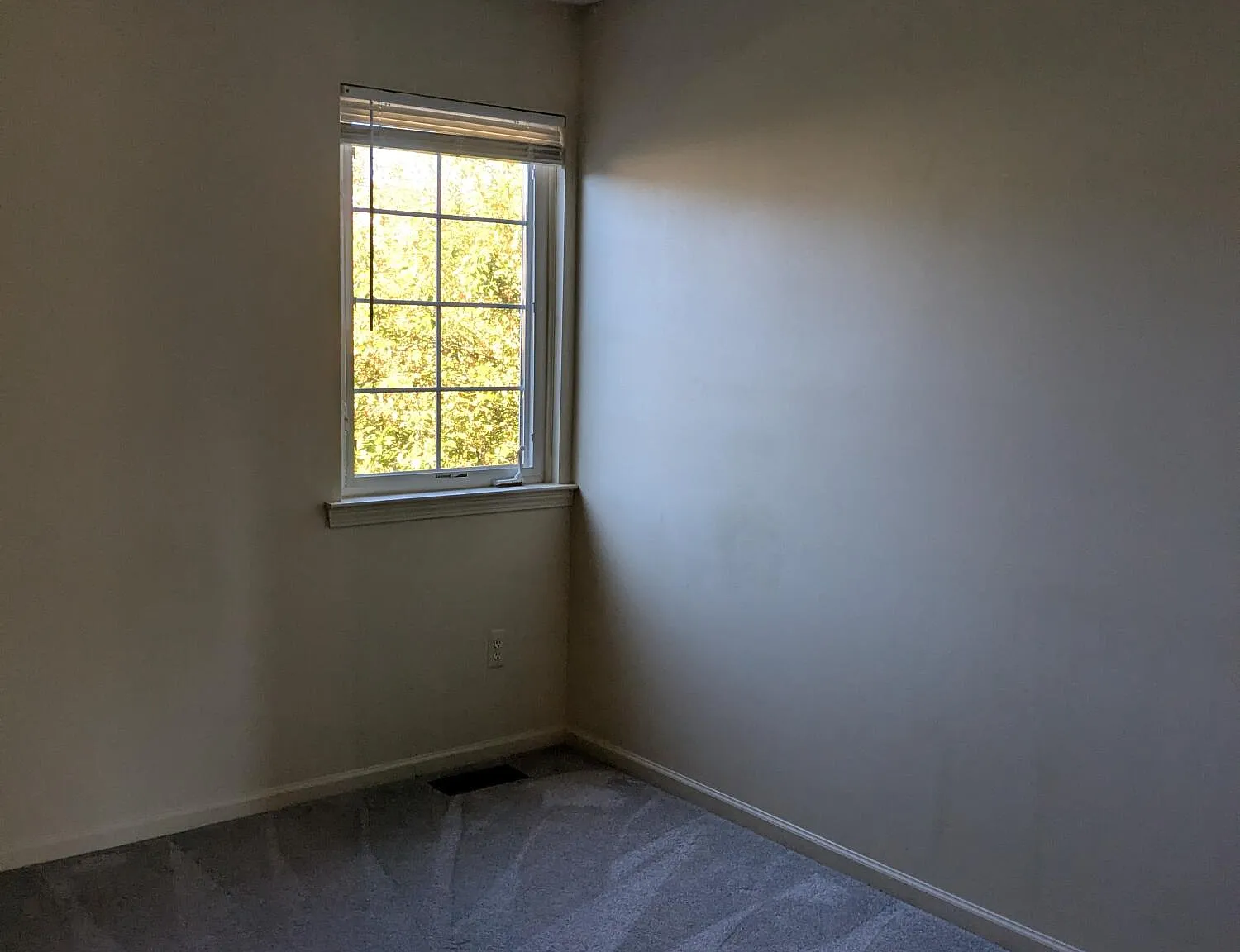 3 bed, 2.5 bath, 1558 sqft, $2,195 — Photo 4