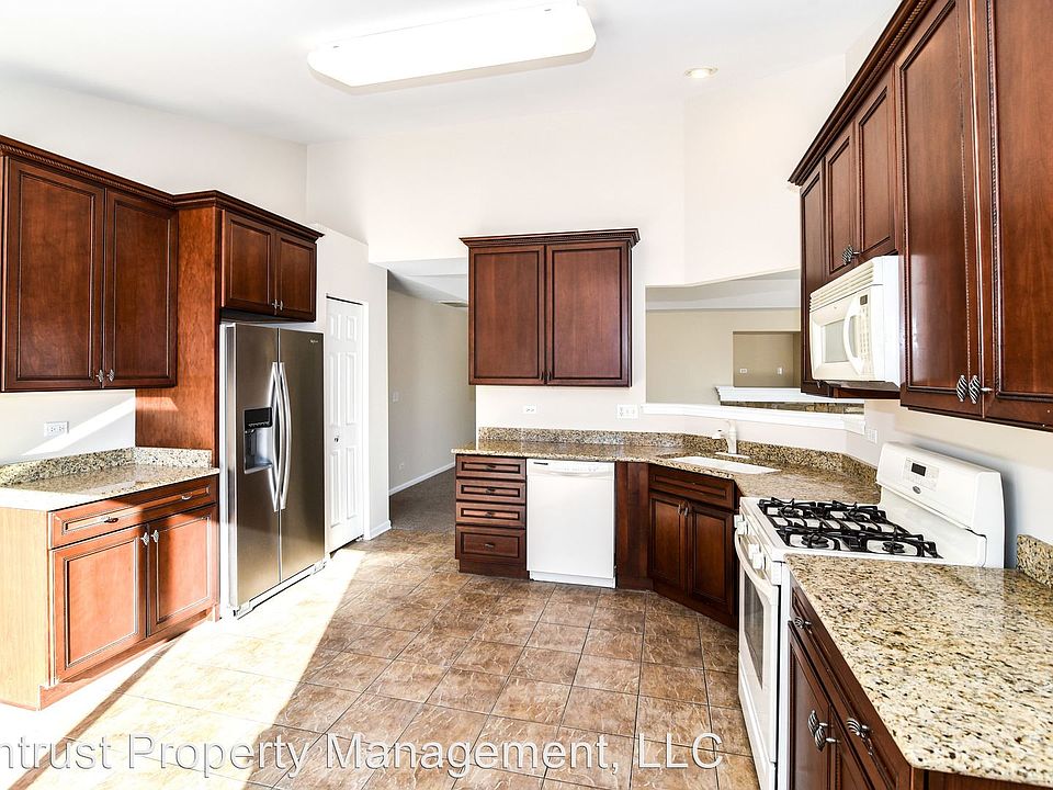 1st image of 1953 N Crenshaw Cir