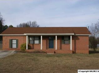 87 Whisperwood Dr, Somerville, AL 35670