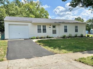 9650 Marino Dr, Cincinnati, OH 45251