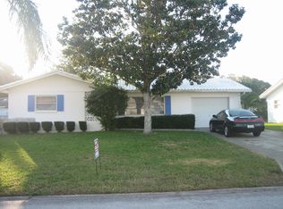 9812 111th St, Seminole, FL 33772