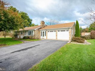 950 Wakefield Valley Rd, New Windsor, MD 21776