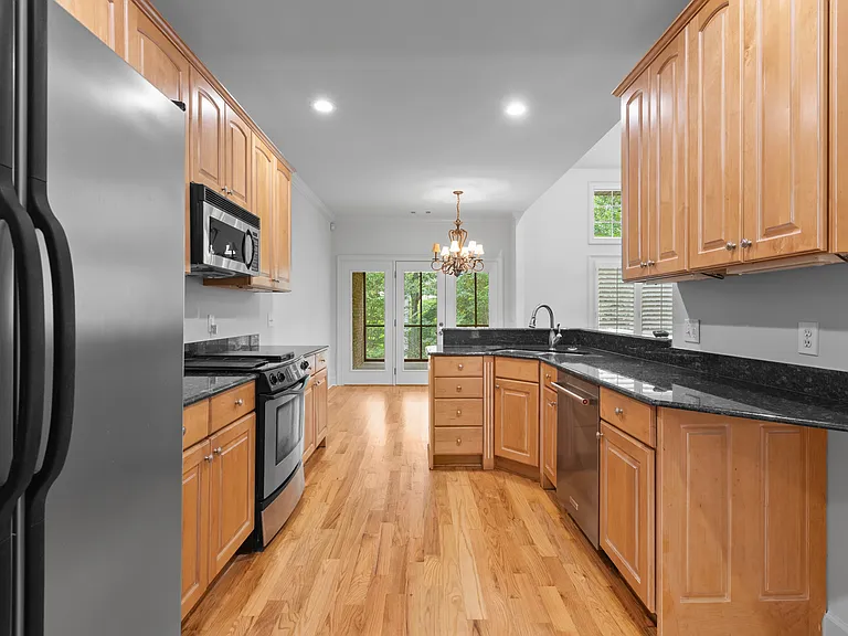 2021 Hillbrook Cir — Photo 11