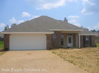 109 Cherry Laurel Cir, Pearl, MS 39208
