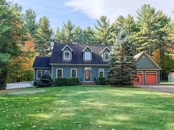 202 Quaker Highlands Rd, Peru, NY 12972