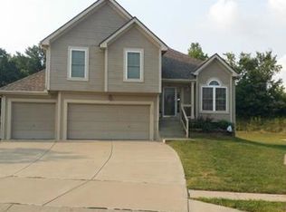 1300 NW 57th Ter, Kansas City, MO 64118
