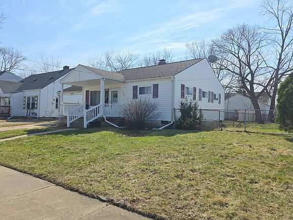 2nd image of 939 Vermilya Ave