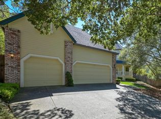 910 Melanie Ct, Petaluma, CA